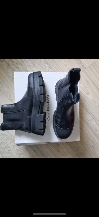 Calvin Klein боти