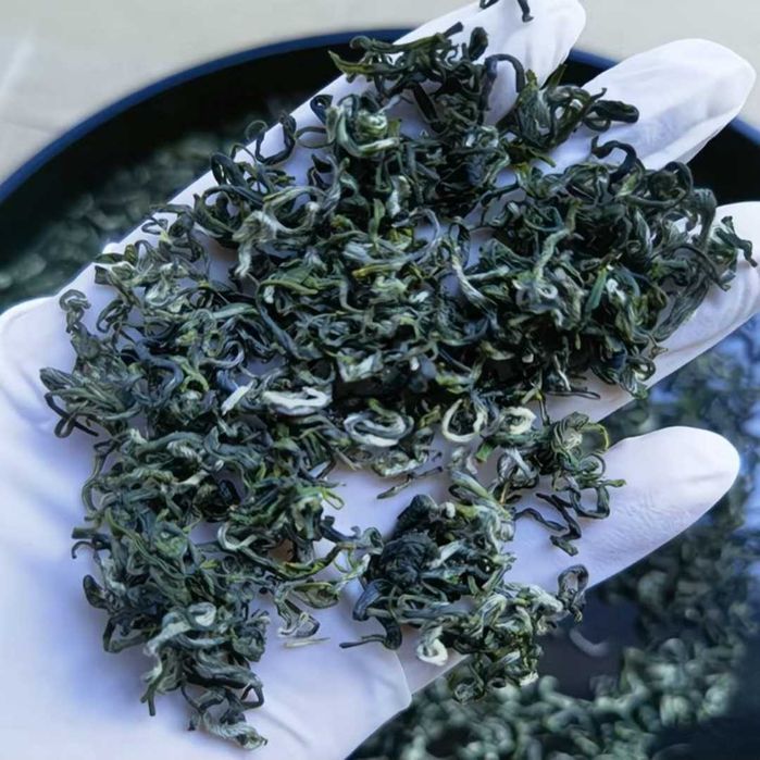 Китайский зелёный чай Дуюнь Маоцзянь