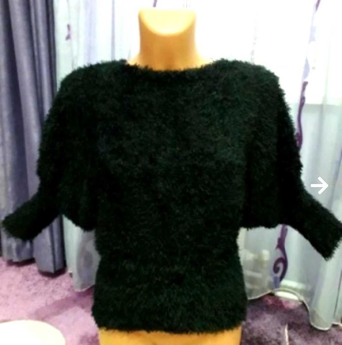 Дамска черна блуза М