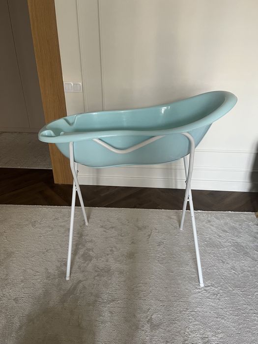 Тазик с подставкой