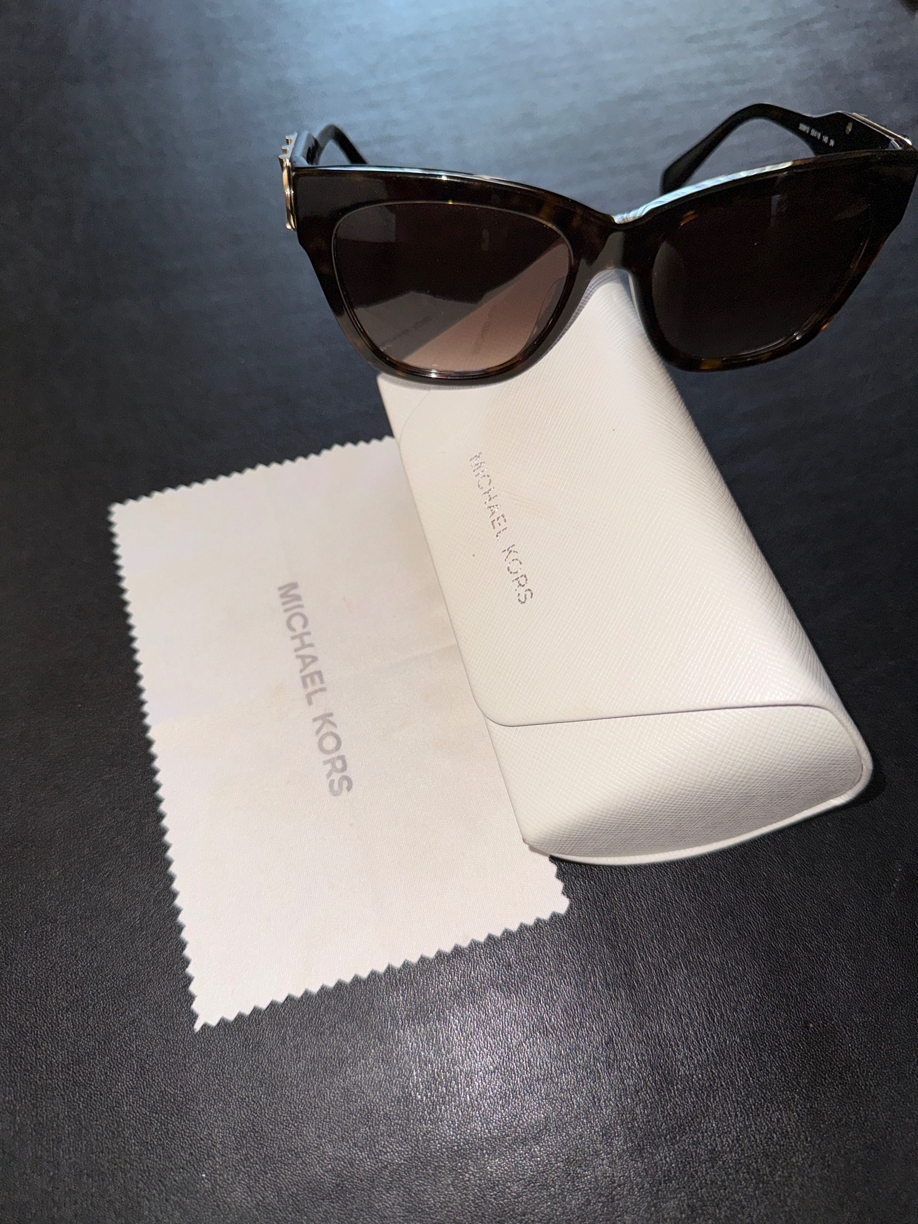 Michael Kors очила