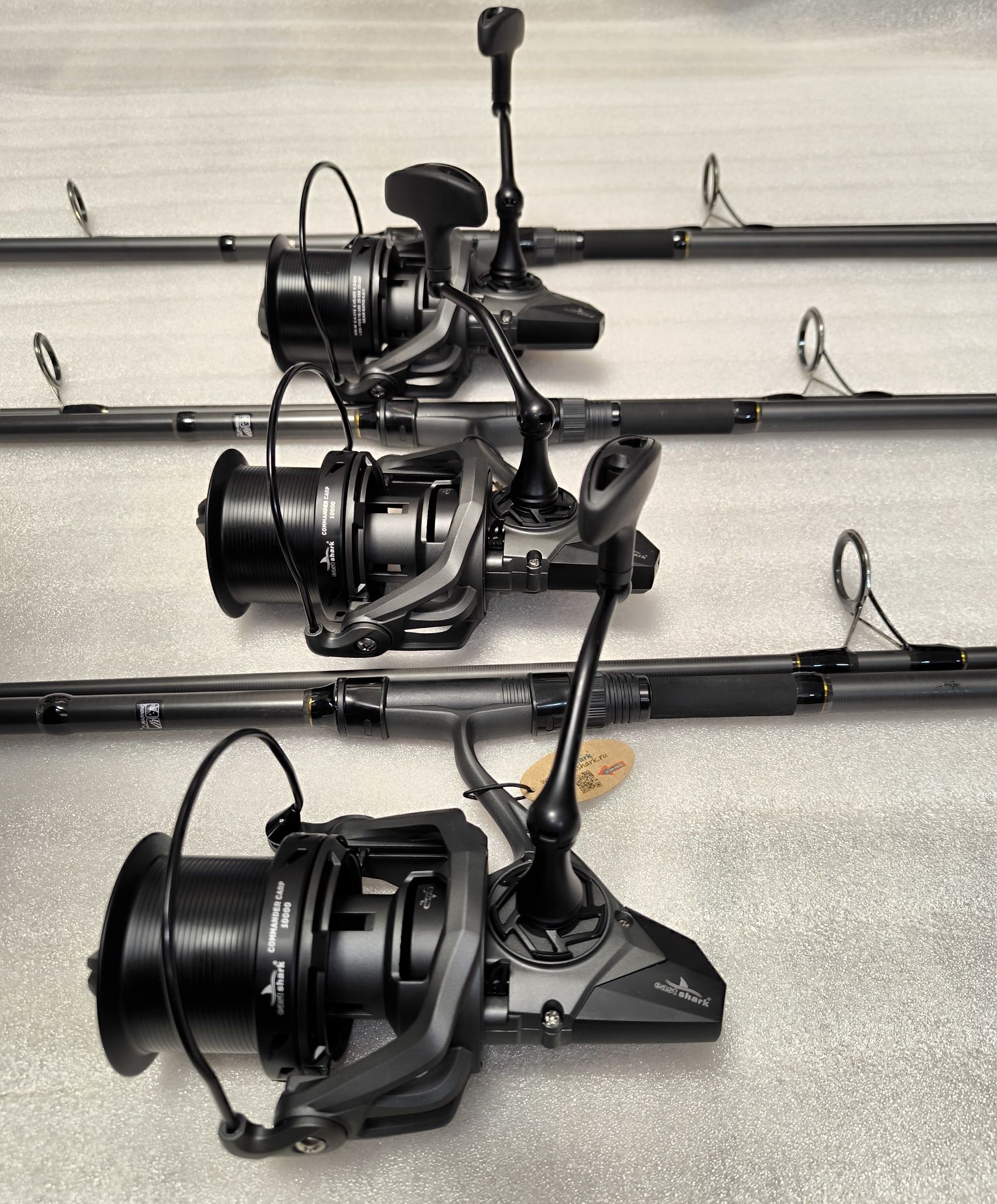 SET 3 Lansete EastShark EBISU CARP 3.90 m 3.75LBS + 3 Mulinete 10000