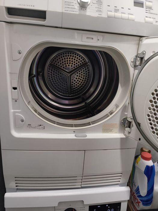 Сушилня AEG Lavaterm