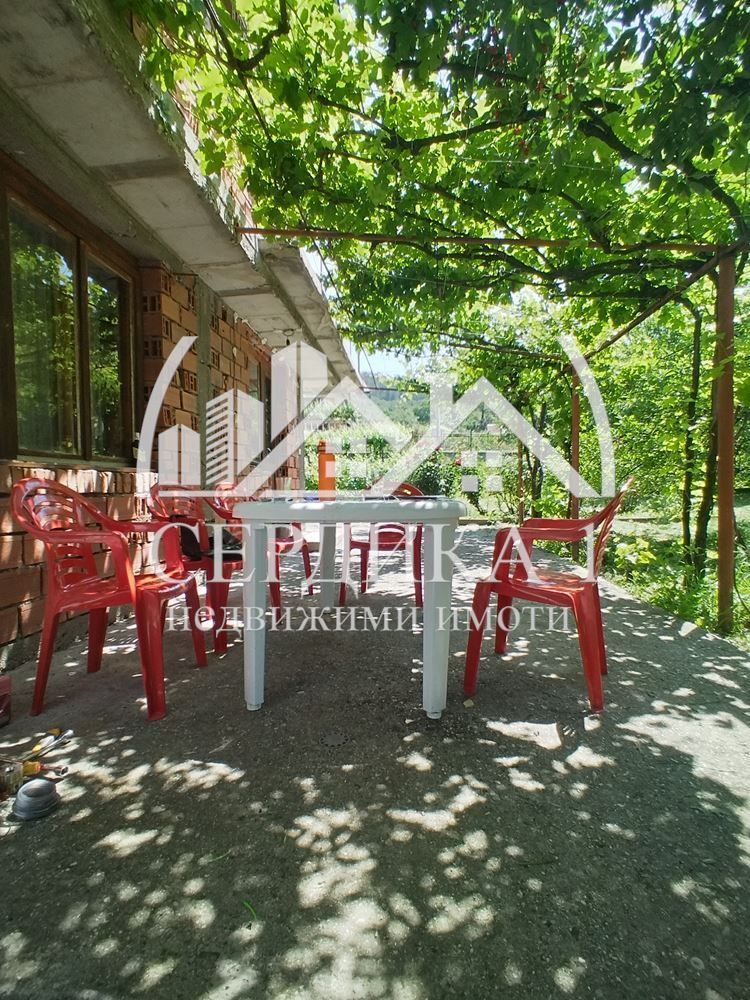 Продава се Къща в с. Мало село, Област Кюстендил - 136 кв.м за 470 €/кв.м - Снимка #10