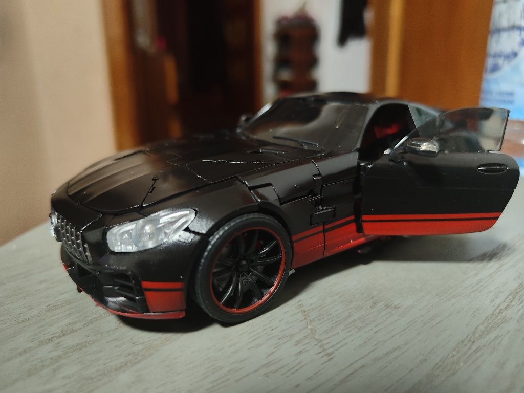 Transformers Drift трансформираща се MP фигура