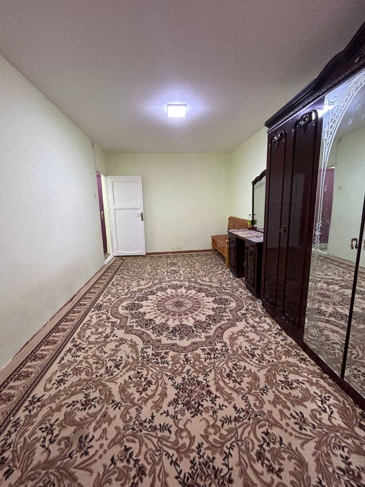 1 xonalik ijaraga sheriklika olaman 2 kishi 300 mingdan