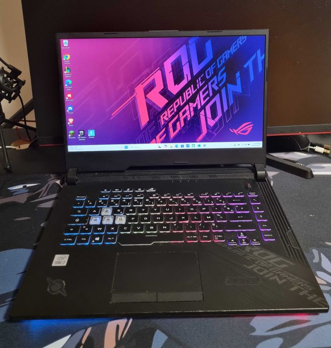 Laptop Gaming ASUS ROG G512LV 240Hz