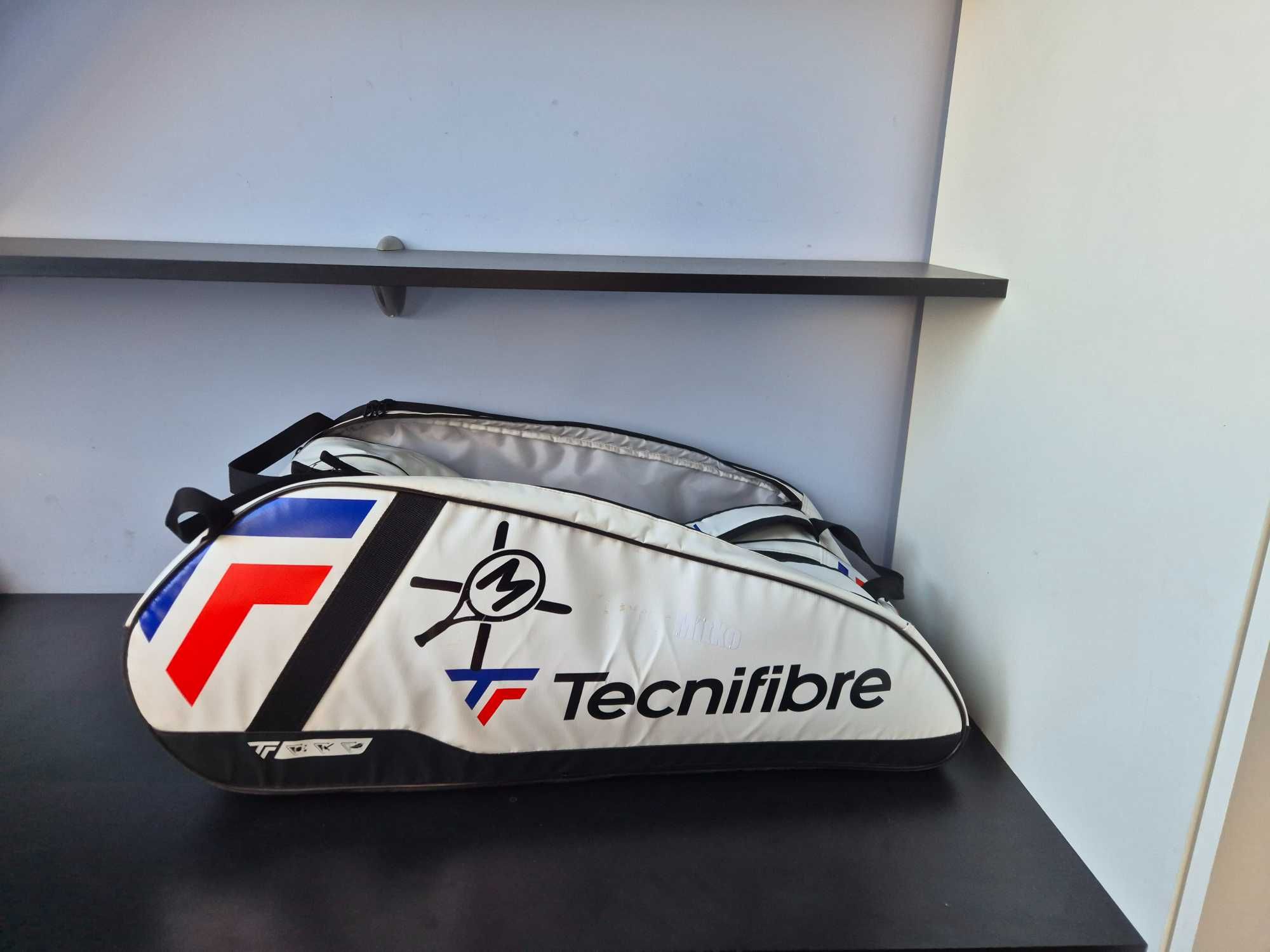 Tecnifibre 15 racket bag.