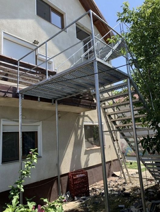 scarii metalice zincate exterioare și pentru incendii , p