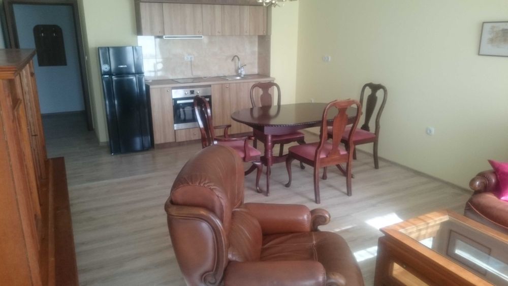 Дава се под наем Двустаен апартамент в Пловдив, Беломорски - 74 кв.м за 397.8 € - Снимка #7