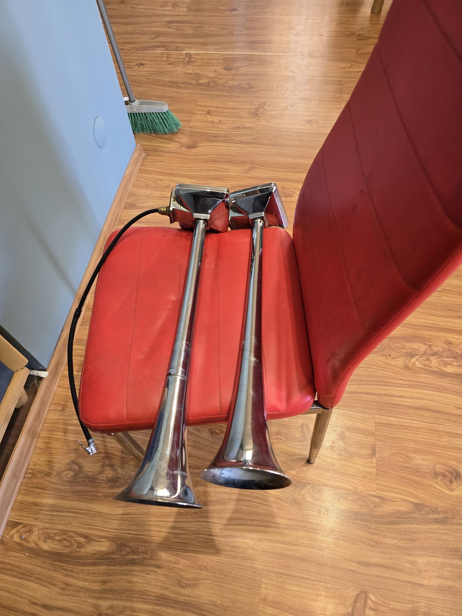 Продавам  Тромби Hadley USA