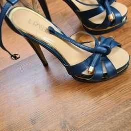 sandale albastre nr.37
