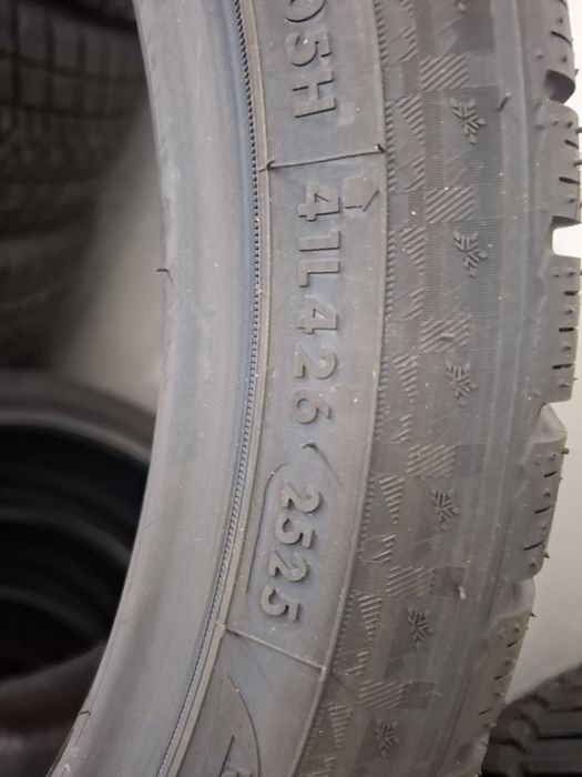 275 35 19  / 245 40 19 anvelope iarna noi bmw F10 f11 5GT