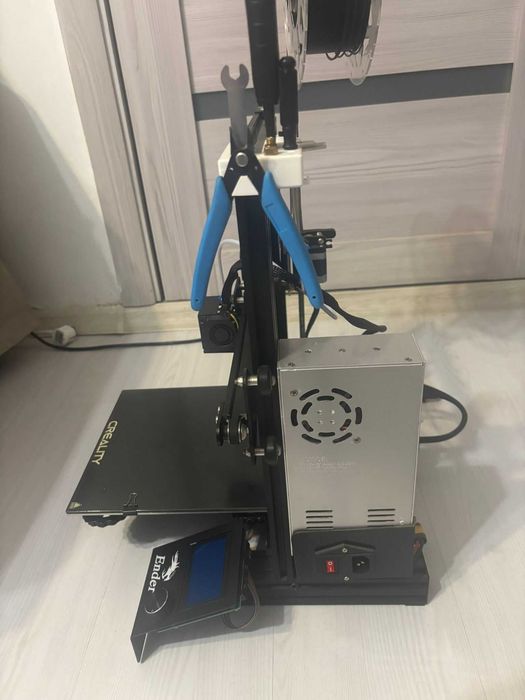 Imprimanta 3D CREALITY ENDER-3 cu suprafata de printare de Sticla