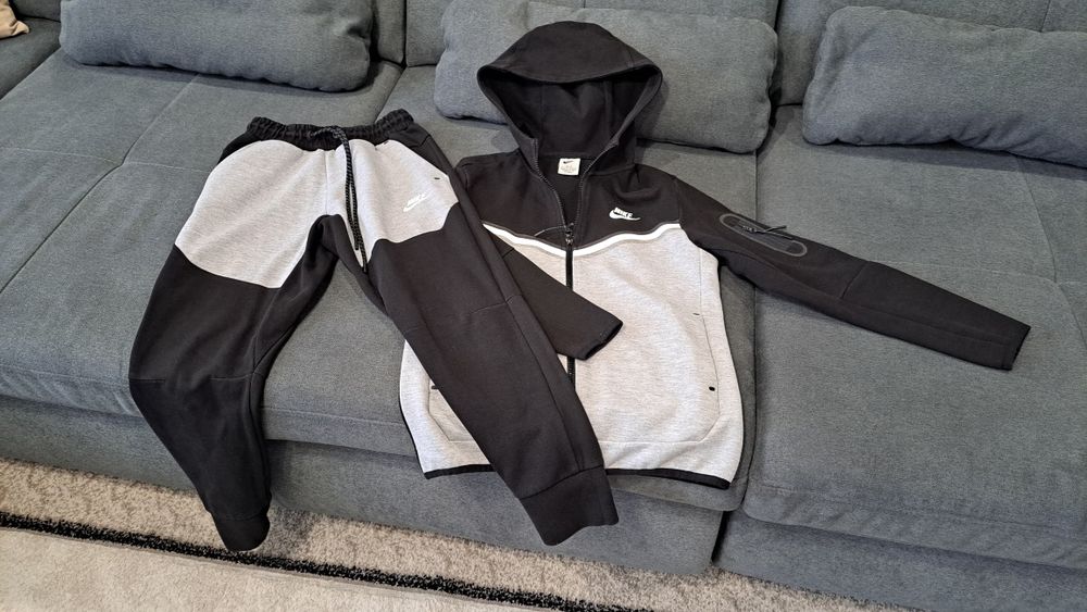 Детски екип Найк