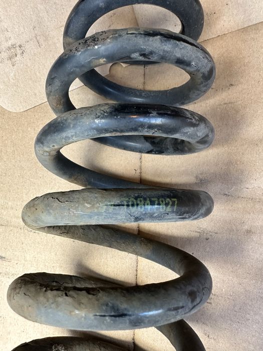 BMW E90/91/92/93 Задни Пружини