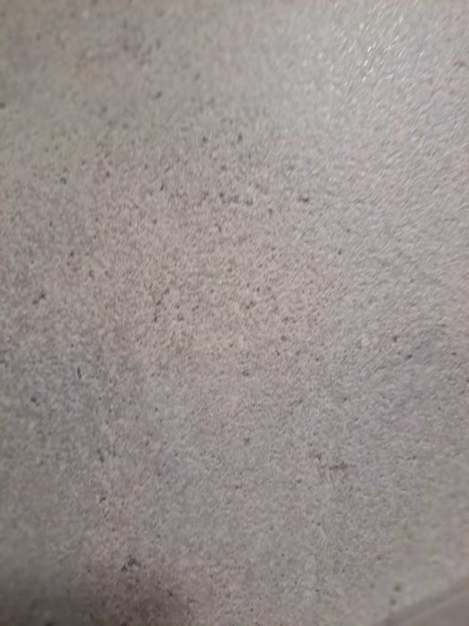 Продавам чисто нови два броя термоплота за кухня