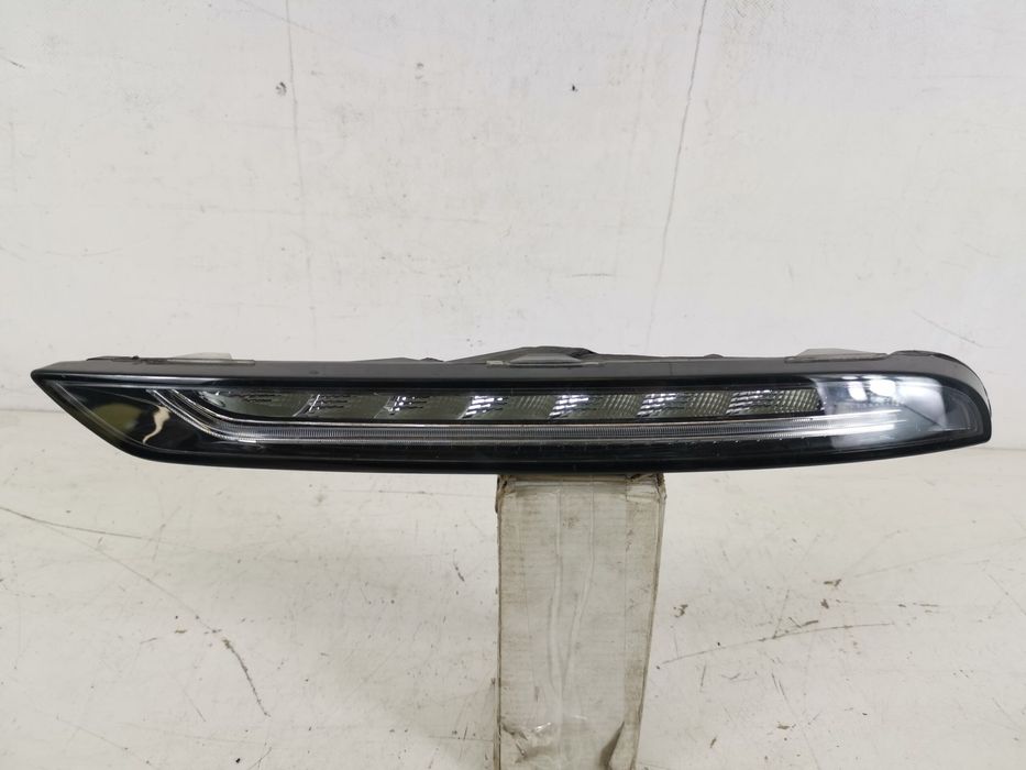 Порше Макан / Porsche Macan Ляв LED прожектор, оригинален, в добро със