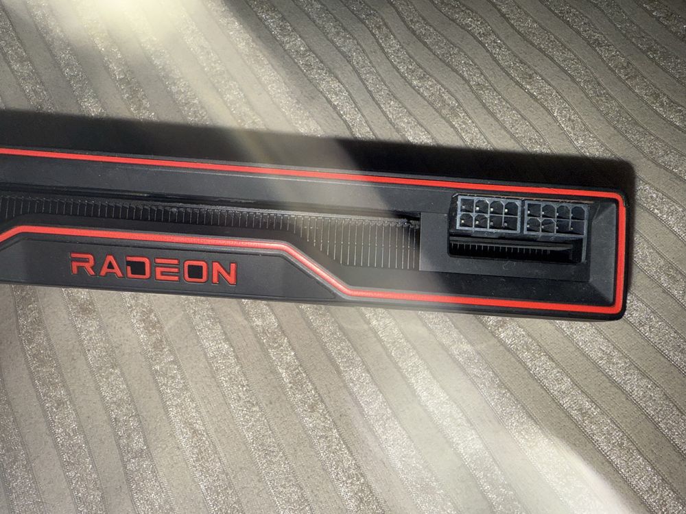 PowerColor AMD Radeon RX 6800 16GB GDDR6 – в неработещо състояние.