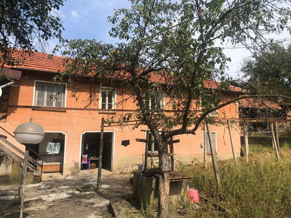 Продава се Къща в с. Гостиня, Област Ловеч - 200 кв.м за 235 €/кв.м - Снимка #11