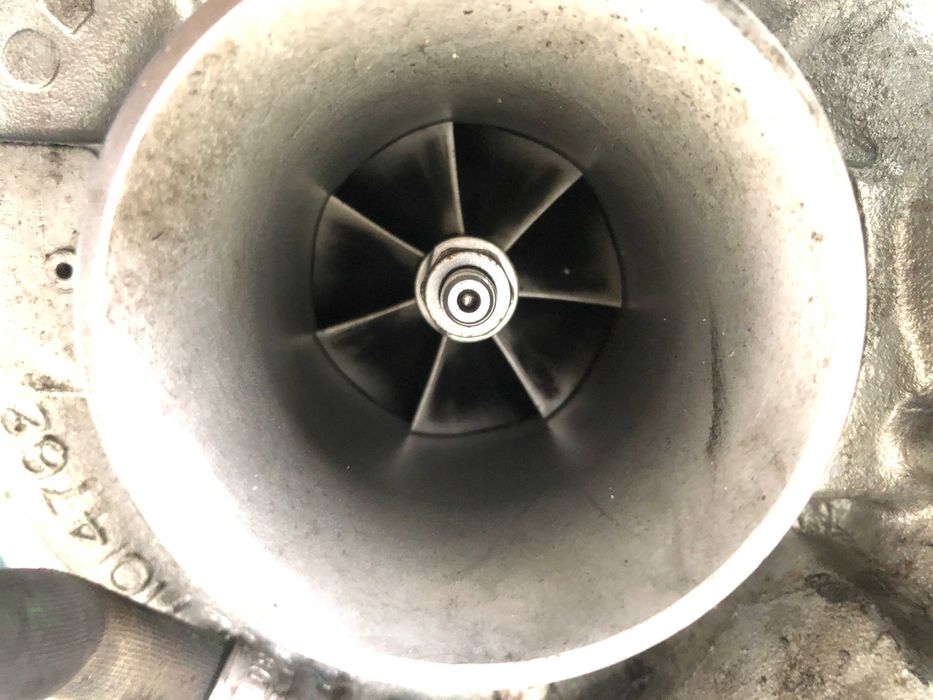 Turbina mare mica biturbo BMW F10,F01,X5 535d 4.0d 306cp N57