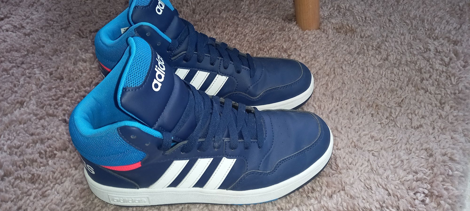 Adidas 38 2/3   стелка 25см.