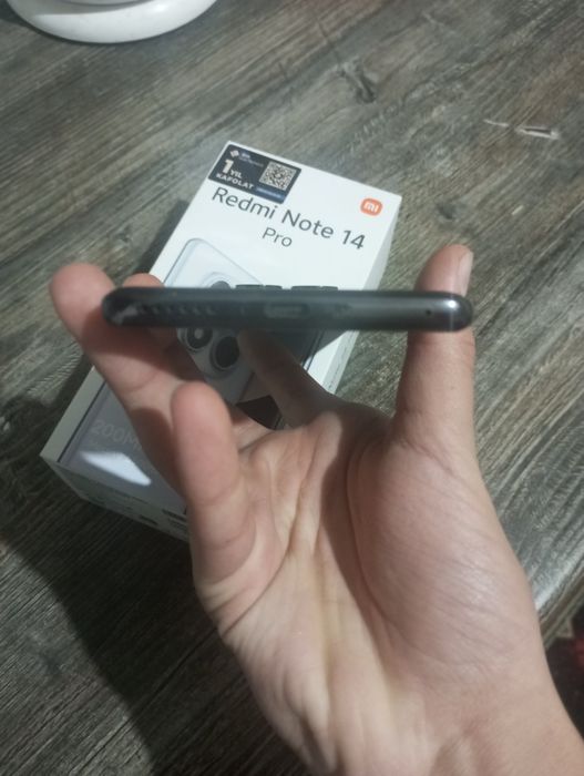 Redmi 14pro 12/256 karobka dakiment bor