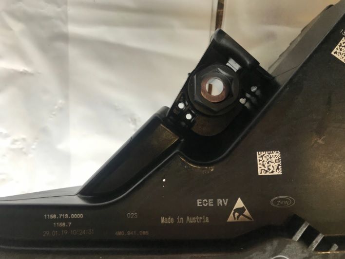 Audi Q7 4M lift set faruri full led laser matrix far stanga dreapta