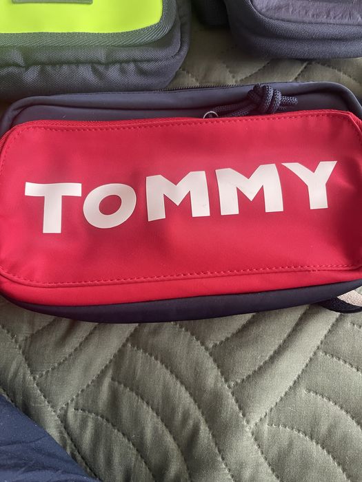 Vand borsete tommy hilfiger