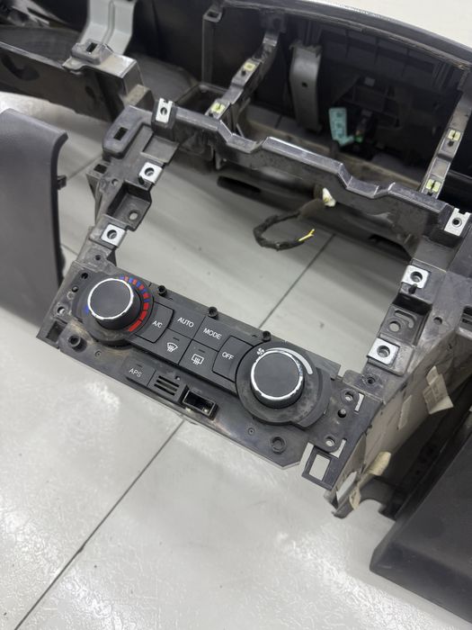 Epika tarpetka zibori sotiladi