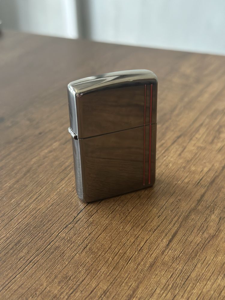 Зажигалка zippo