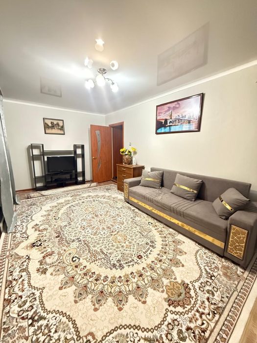 Сдам квартирутна длительный срок проспект Абая