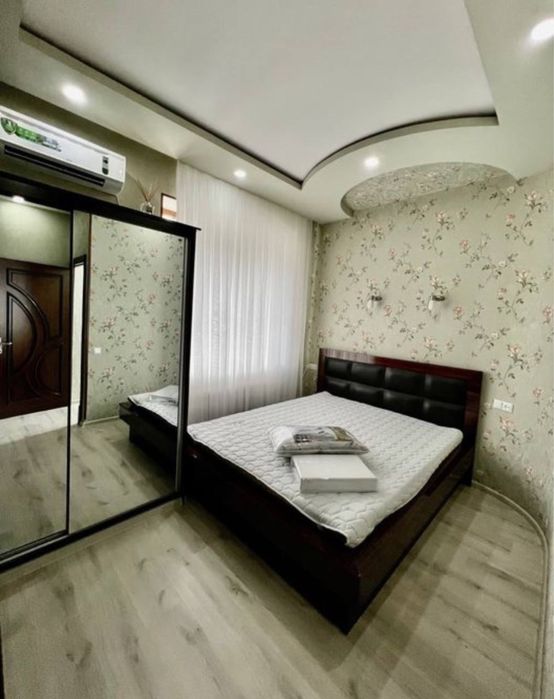 Аренда Квартира /Мирзоулугбекский / Голден Хаус Паркентский/ 2Комн