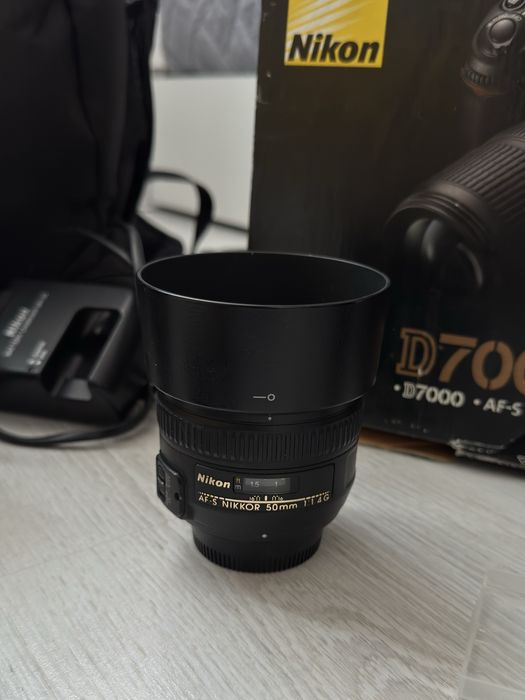 Срочно продам недорого обьектив Nikon AF-S NIKKOR 50mm f/1.4G!!!