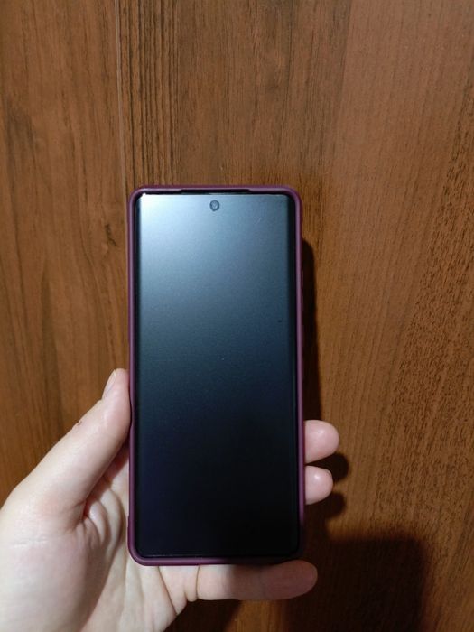 Продам телефон Motorola edge 40