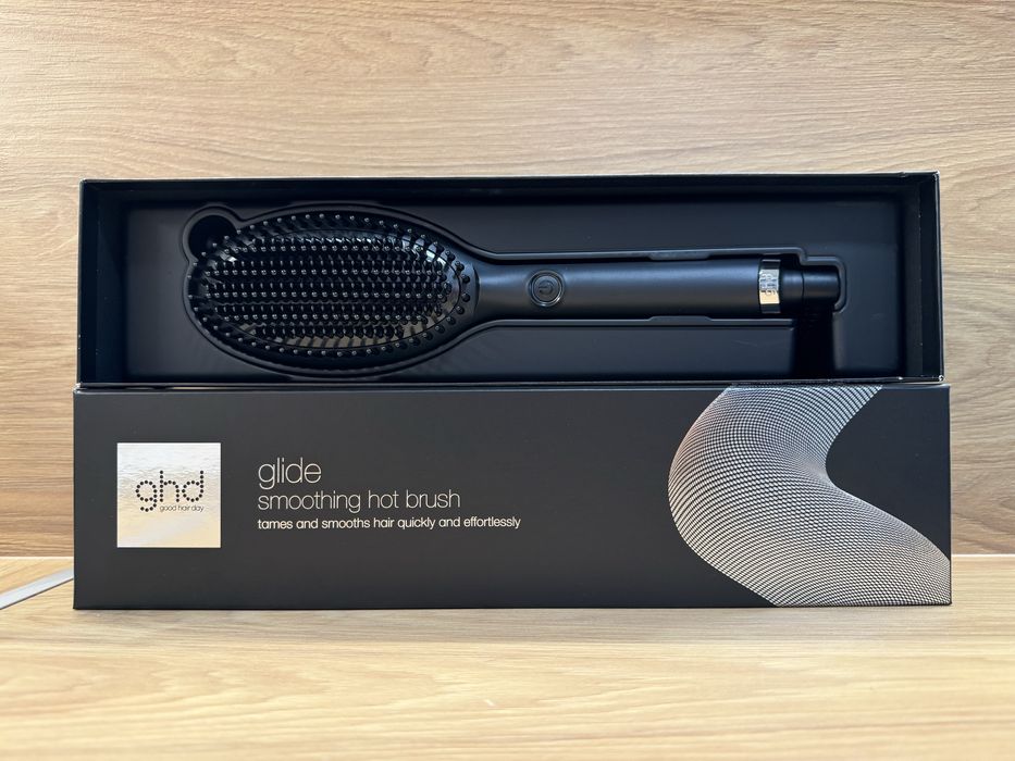 Perie profesionala electrica GHD Glide Smoothing Hot Brush / Nou