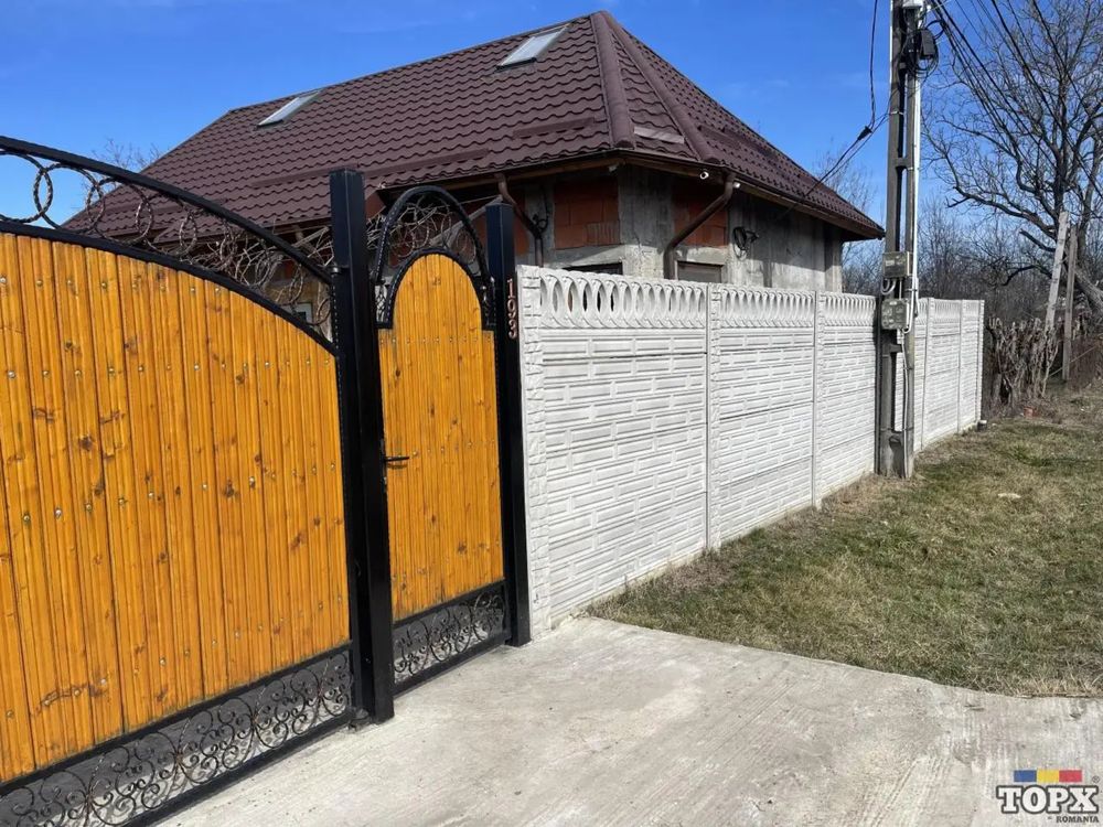Confecționăm gardul la cererea clientului orice model