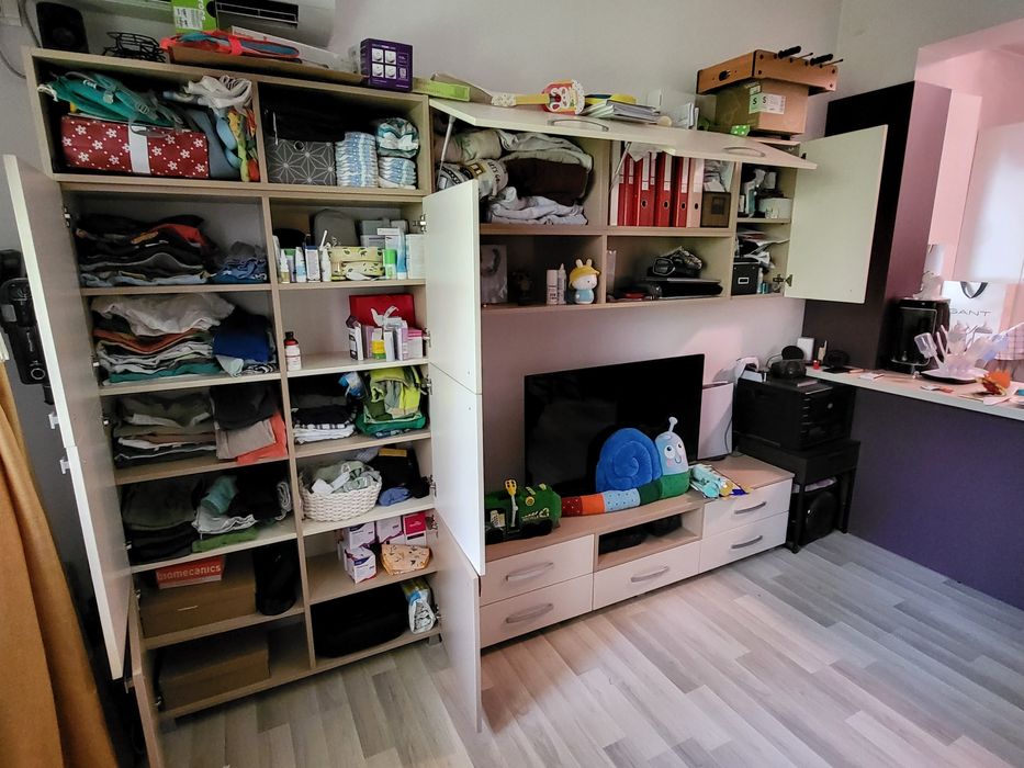 Mobila dormitor-living