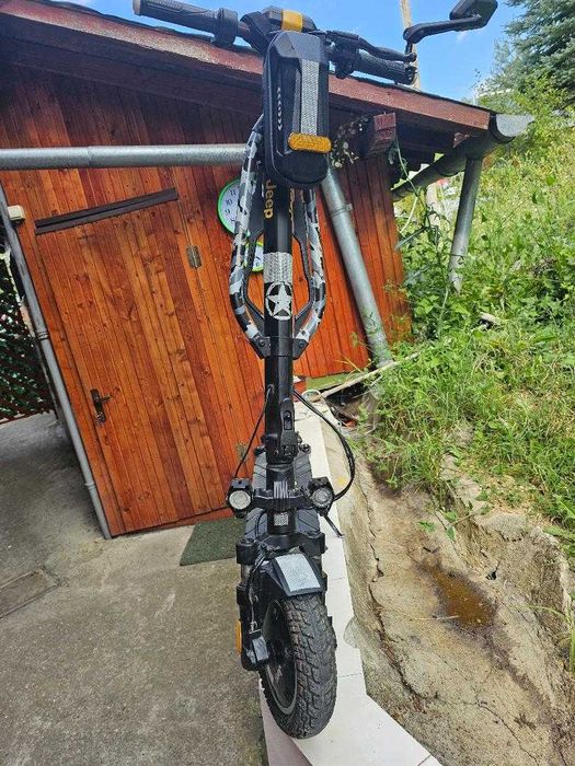 Trotineta electrica jeep