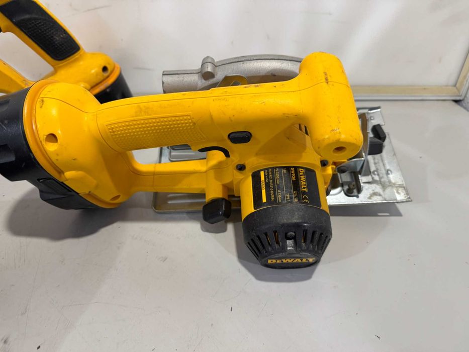 Ръчен циркуляр и  Саблен тр - Dewalt 18 V