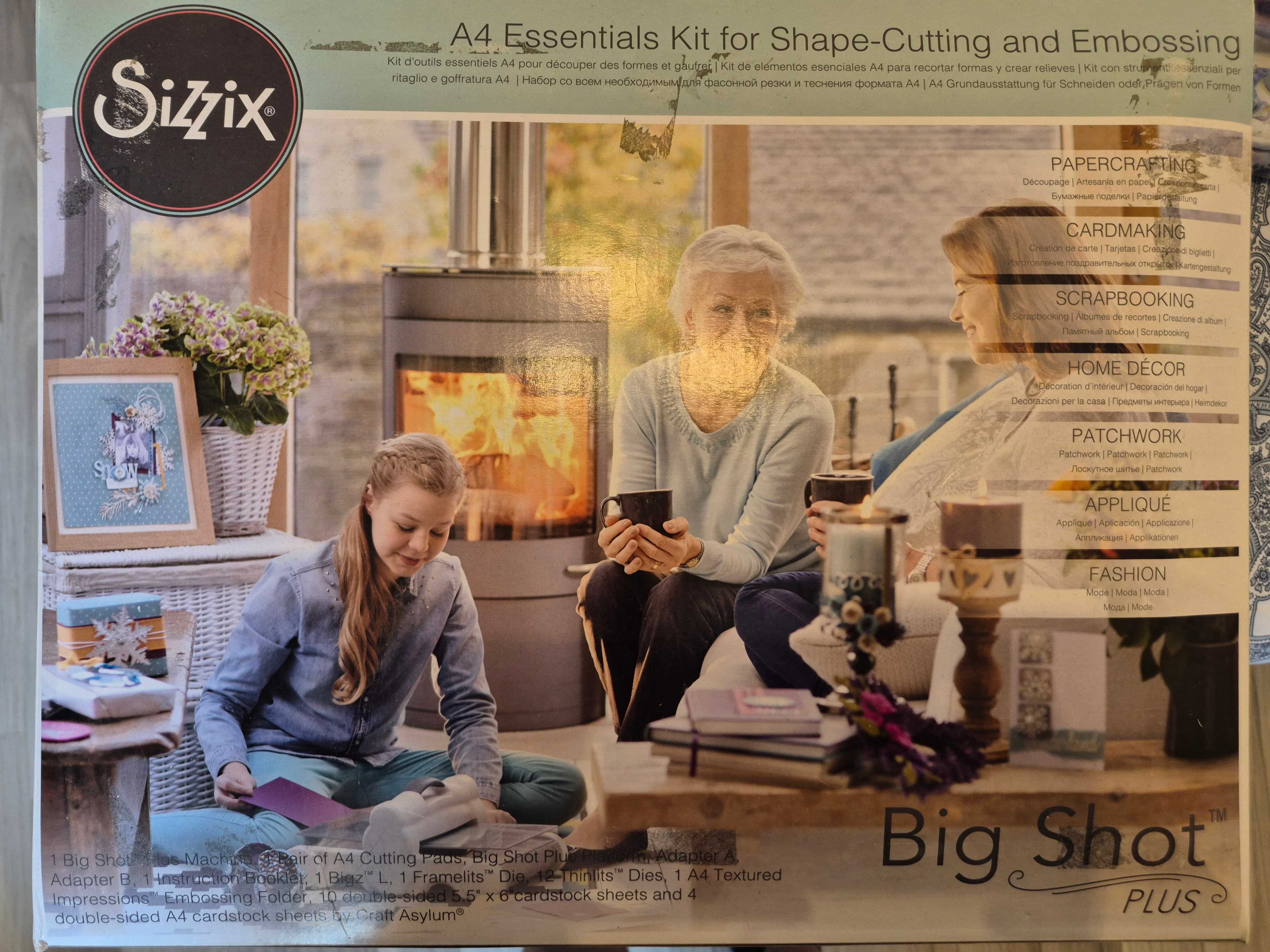 Presa Sizzix Big Shot Plus Starter Kit A4, matrite,  accesorii