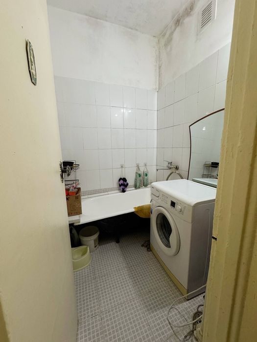 Продам квартиру 2/2/4 массив Феруза,205 школа