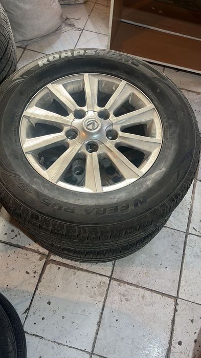 Продаются баллоны с Дисками комплекте для Лексус470 и 100 СРОЧНО