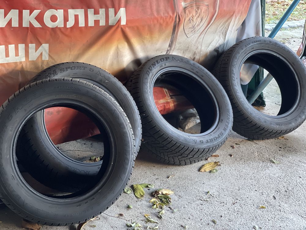 Продавам гуми Dunlop Winter Sport 5 235/55/17