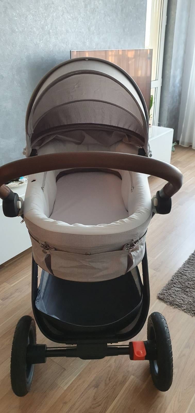 Детска количка Stokke