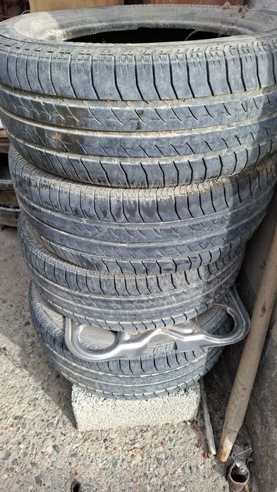 Продам покрышки б/у