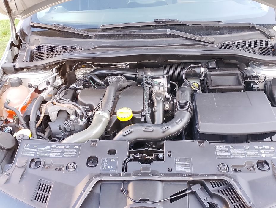 Продава Рено Клио Гранд тур 1.5 dci .2011г. Регистрирана