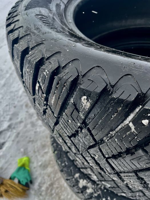 265/60 R18 комплект зимних шин