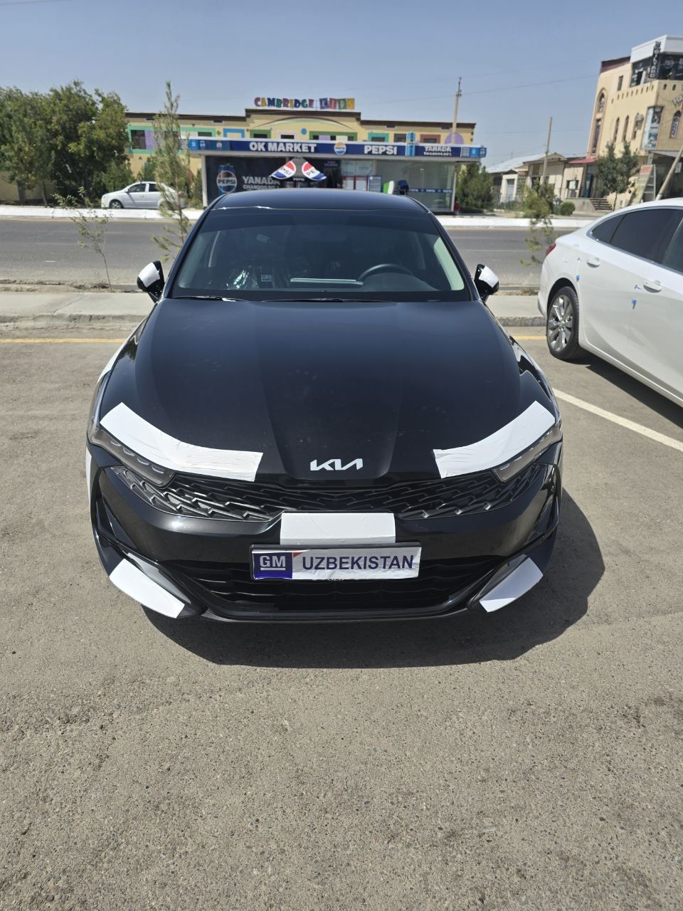Kia k5 sotiladi 2-pozitsiya