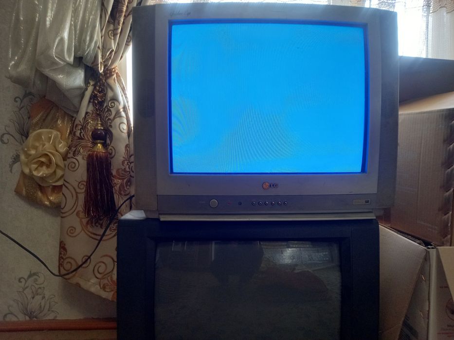 Телевизор LG Торг Уместен